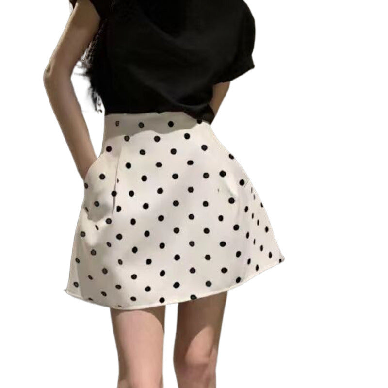 Jupe parapluie courte taille haute avec design en forme de bourgeon