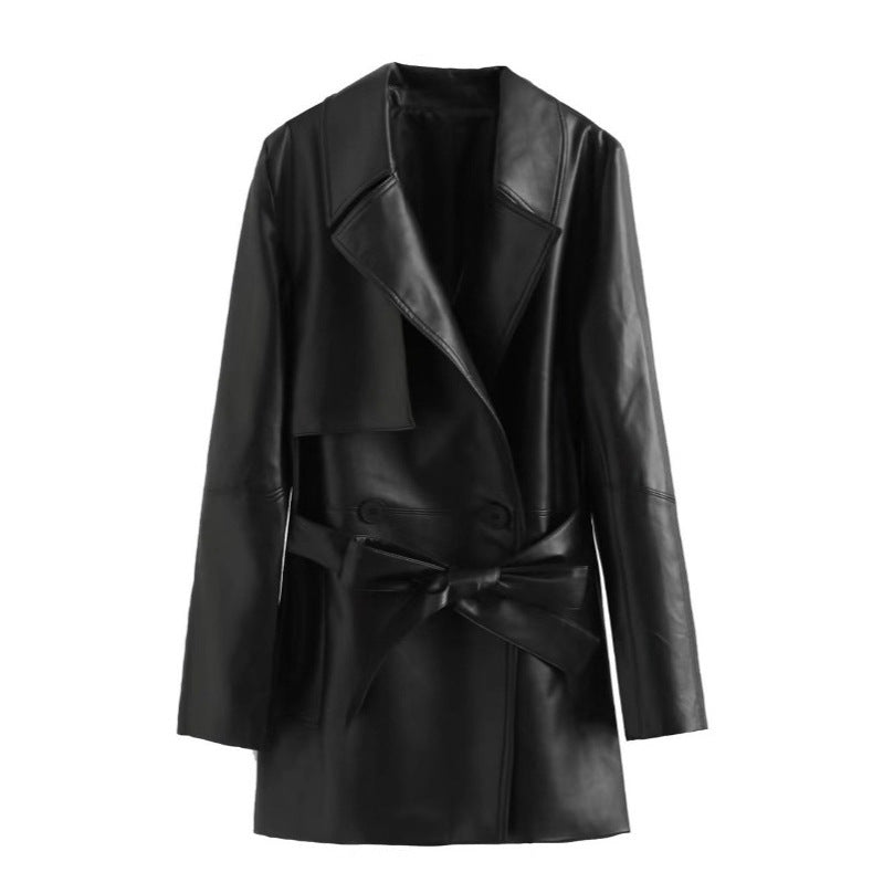 Manteau court en cuir souple pour femmes