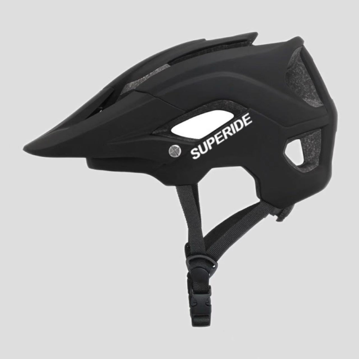 Ultra-light integrated mountain bike helmet