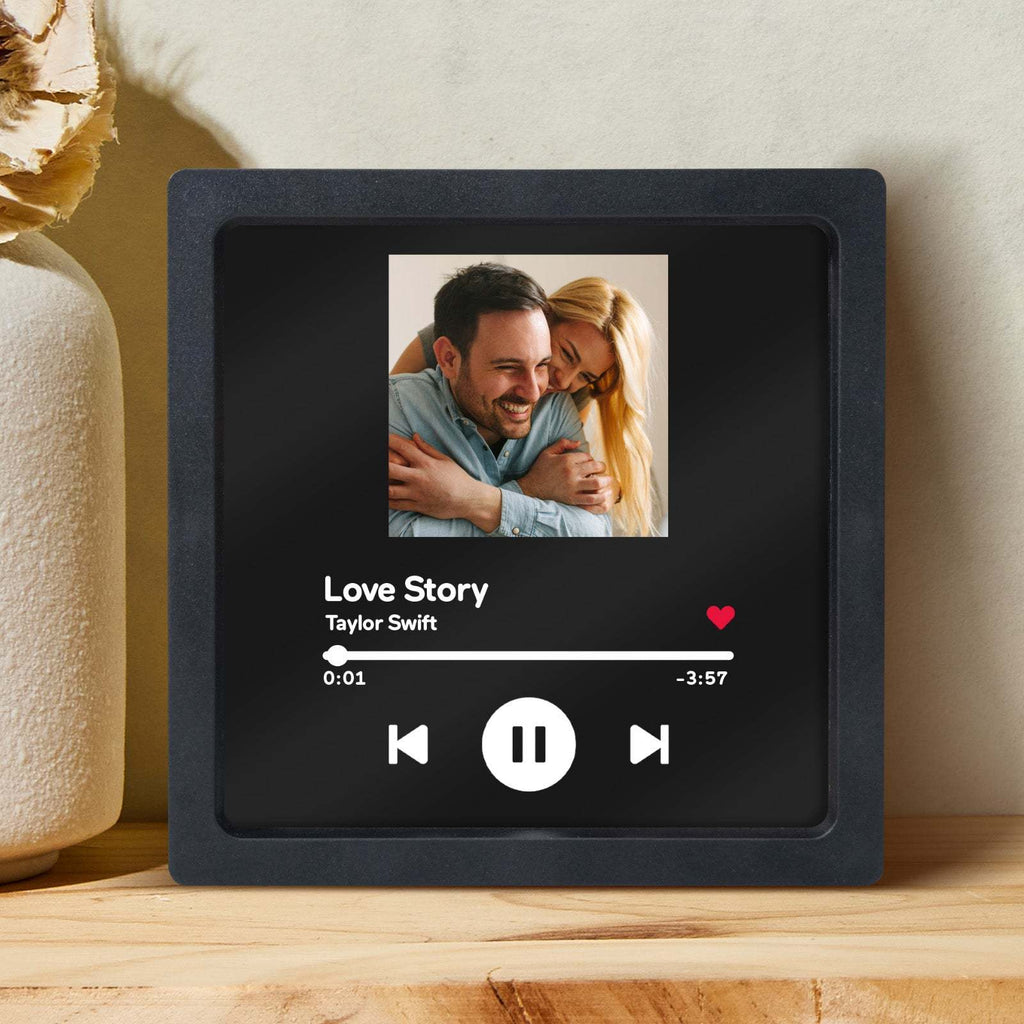 Christmas refrigerator music box