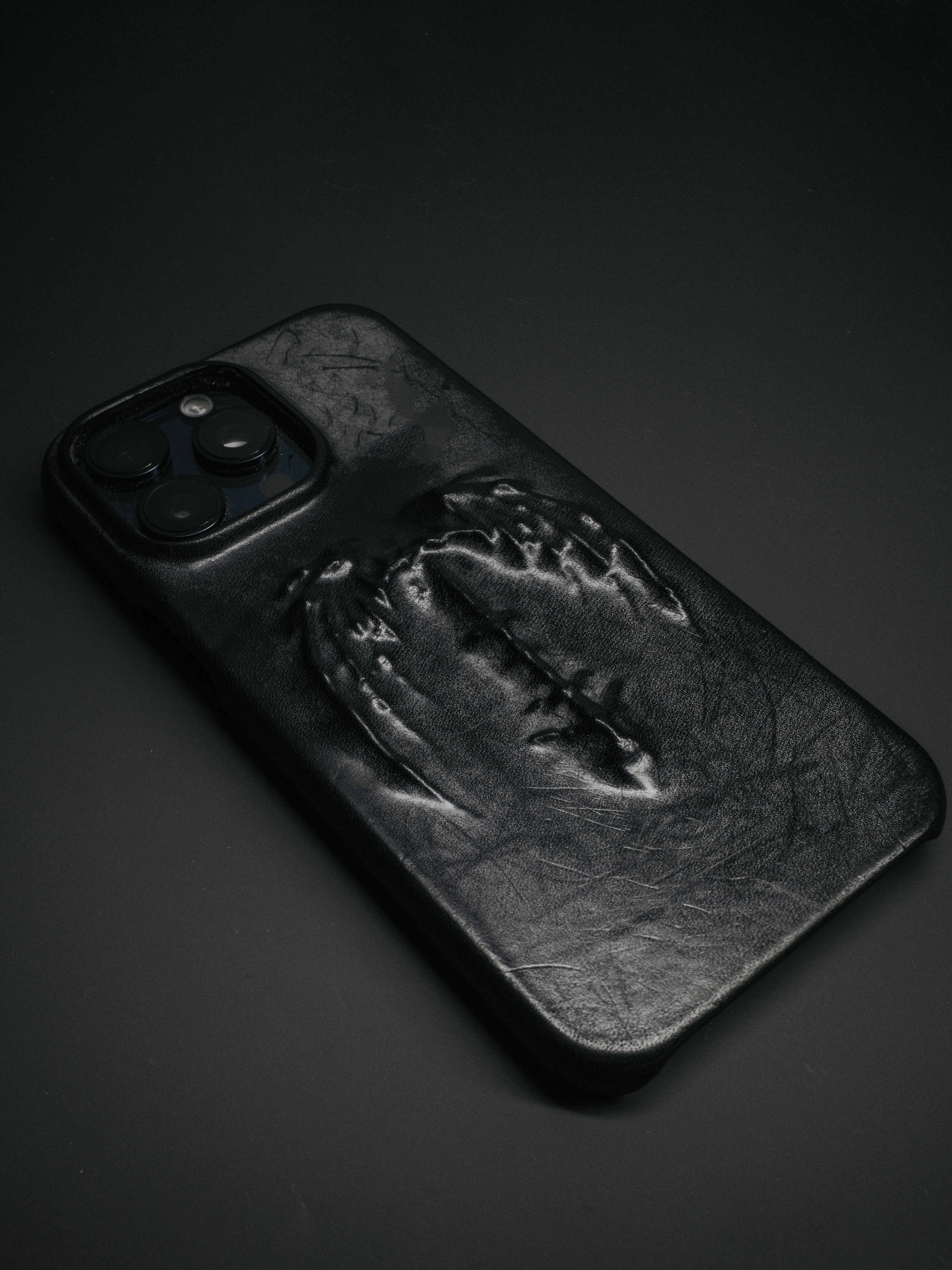 Rétro Vampire gothique Bat Wing Embossed Style foncé Étui téléphonique