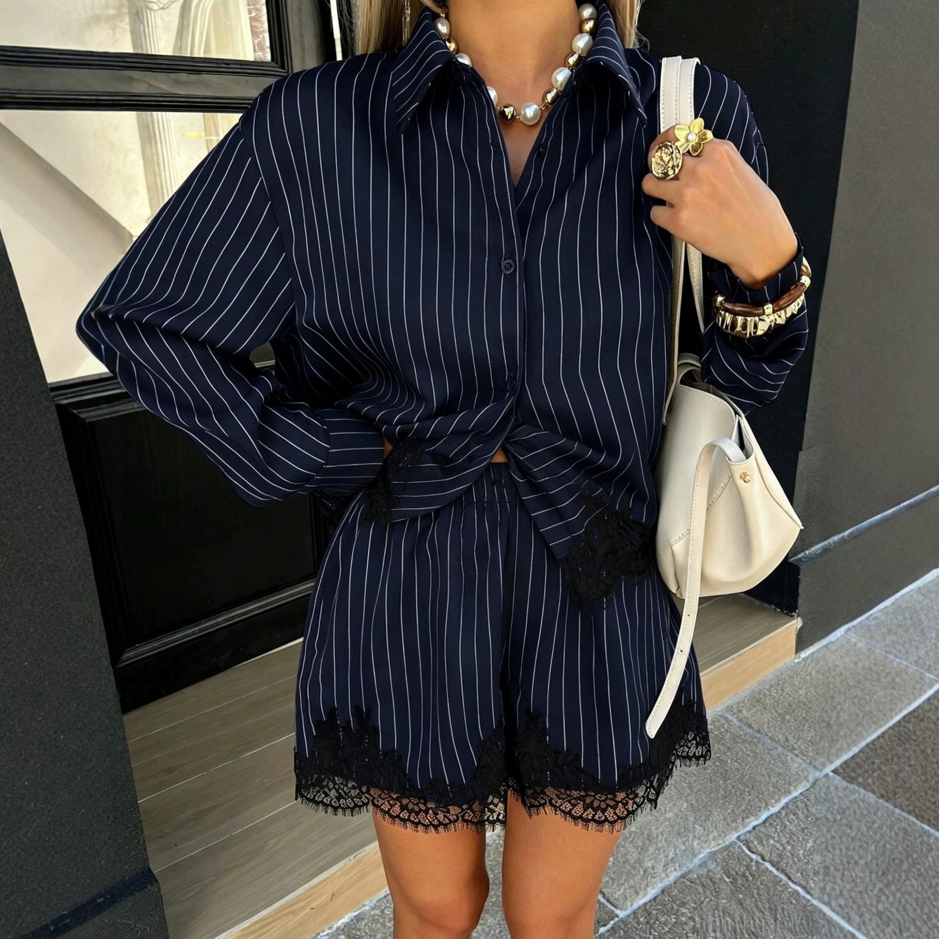 Ensemble de shorts à cordons rayés de dentelle pour femmes