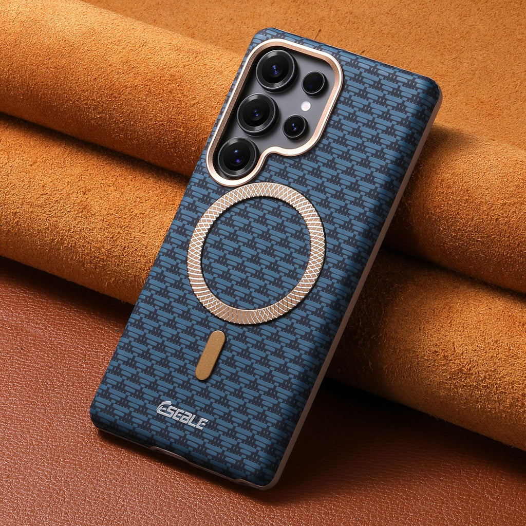 Modèle triangulaire Mountain Peak Magnetic Matte Phone Case