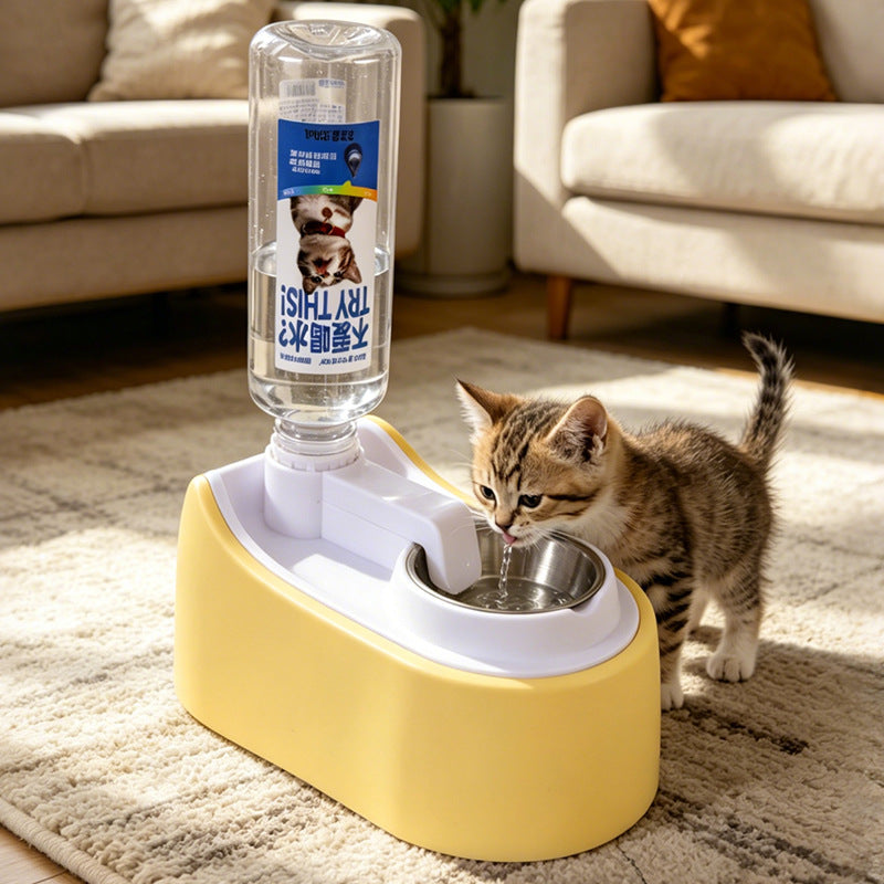 Produit de la fontaine d'eau de chat sans fil filtré