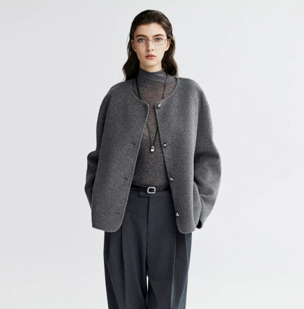 Manteau de laine à col d'équipage court en cachemire