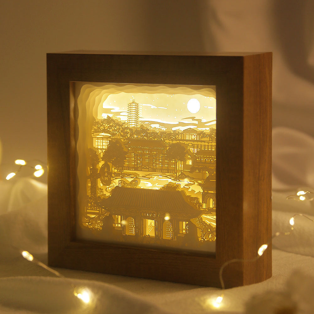Cadeau de la saison de graduation Trois dimensions Light-and-Shade Paper-Cut Lampe Ornement de bureau