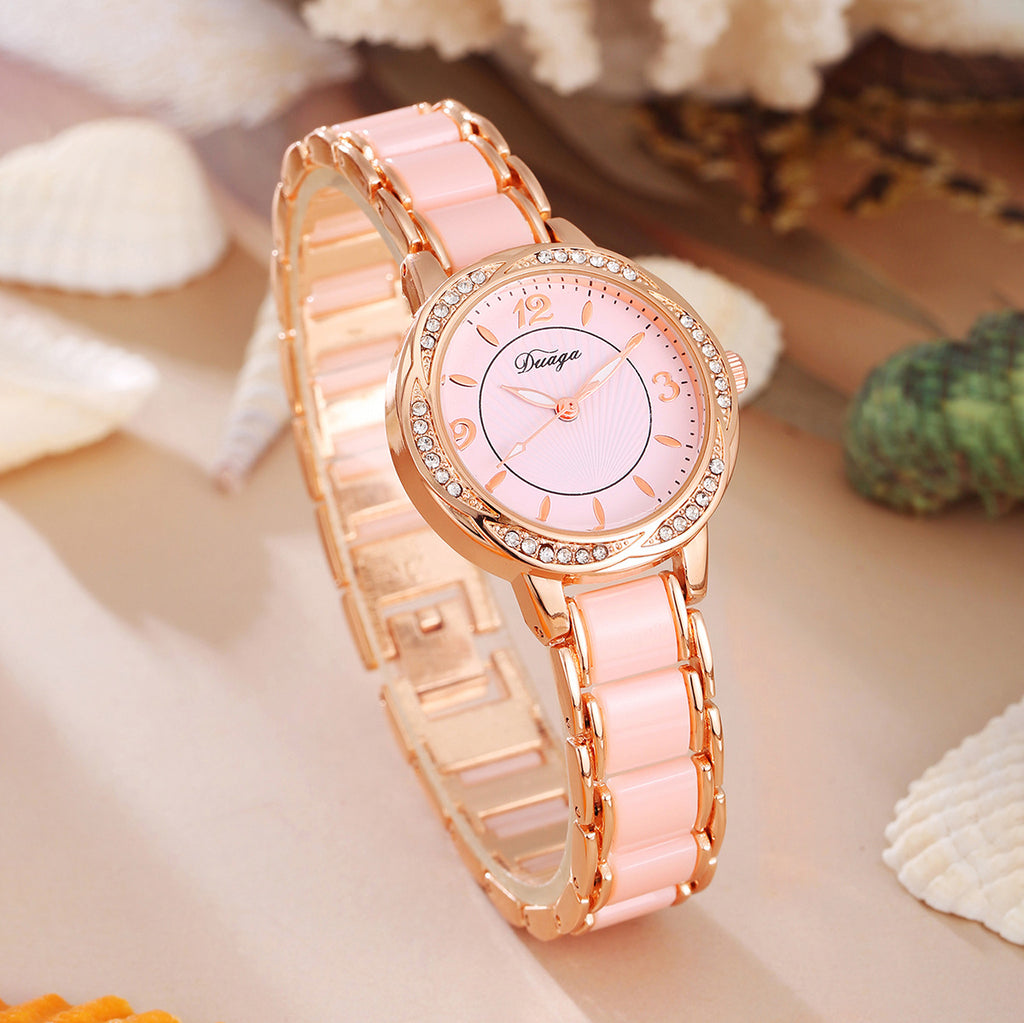 Élégante montre à quartz incrustée ronde en dentelle