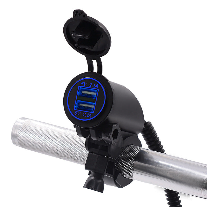 4.2Une double voiture USB Chargeur de téléphone mobile moto VTT universel 12Vor24V Plomb modifié