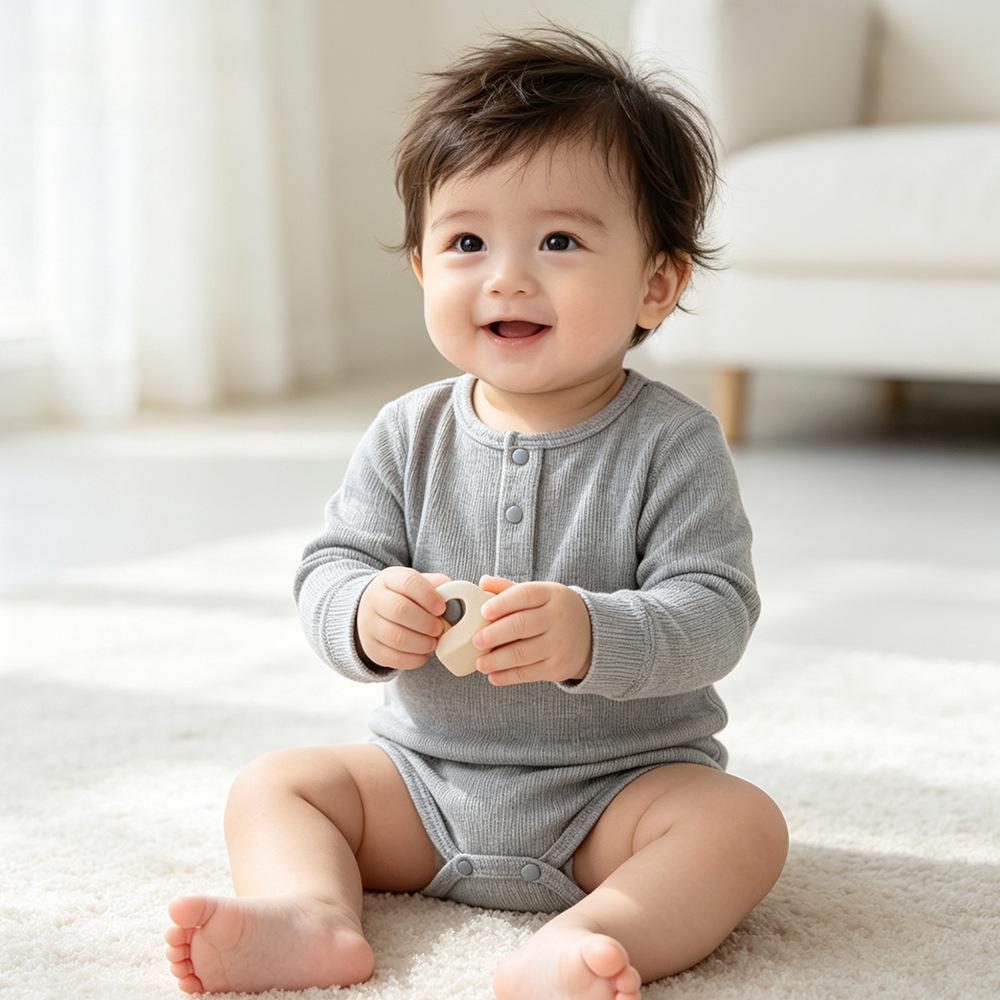 Onesie simple pour les nourrissons et les tout-petits