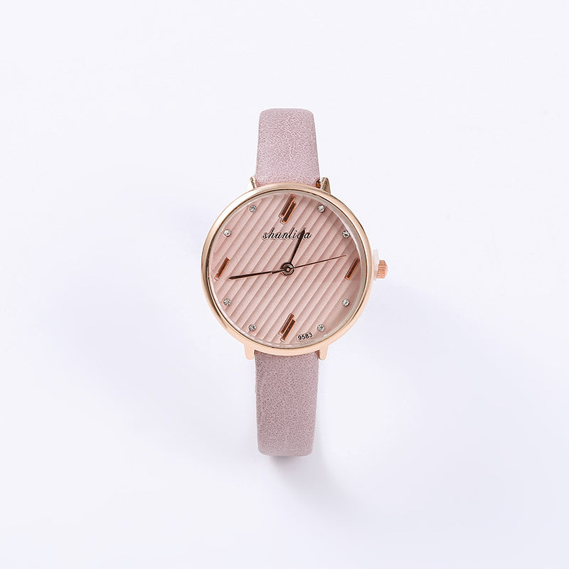 Montre étudiante tendance et polyvalente