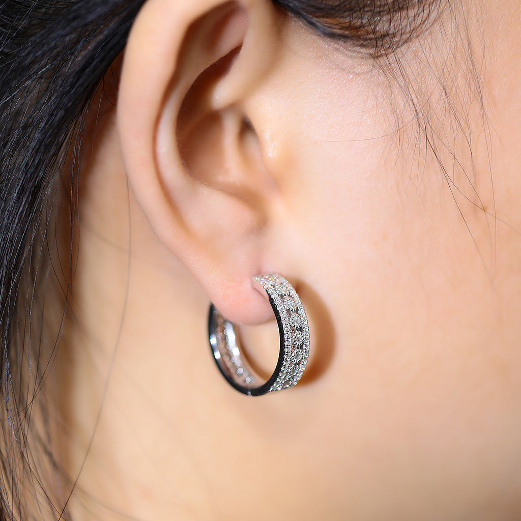 8,5g S925 Argent Sterling 0,74CT Boucles d'oreilles Moissanite Hoop 20mm Pave Hougie Hoops avec Holl