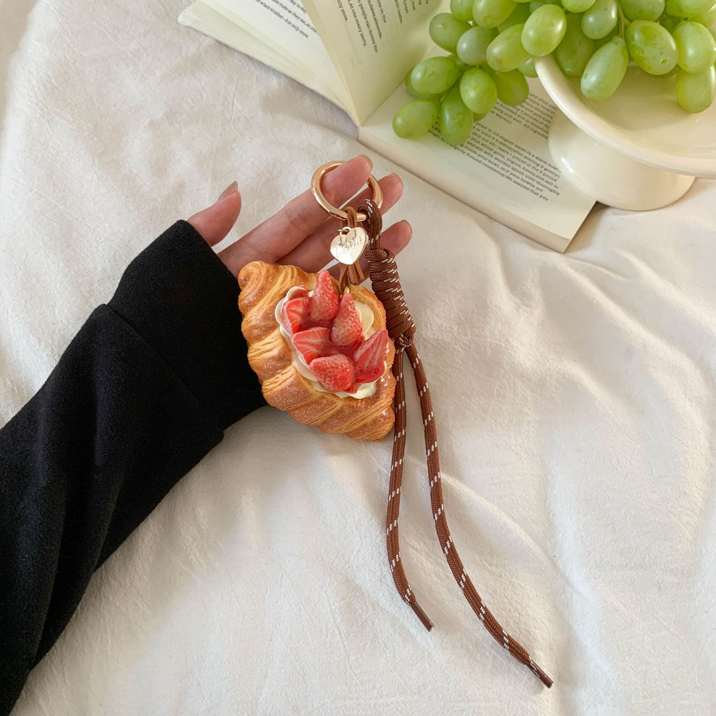 Cozy Après-midi Thé Simulation Crème de fruits Pendentif croissant