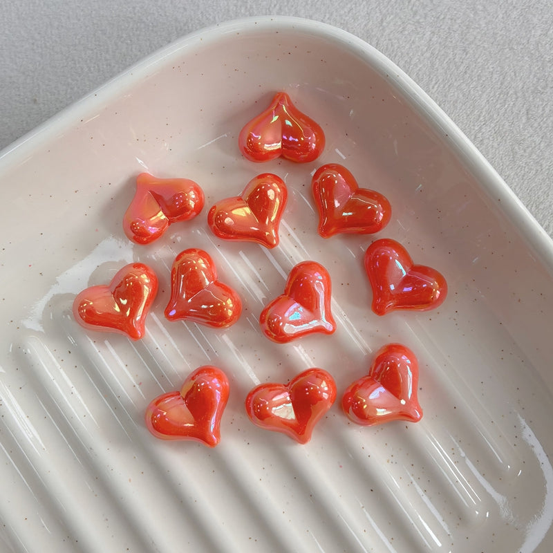 Perles acryliques du coeur irisées