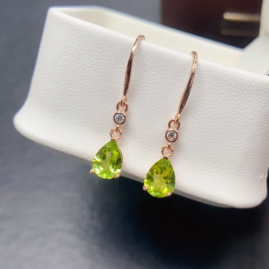Boucles d'oreilles Peridot Stud naturelles S925 Silver Vacation Style