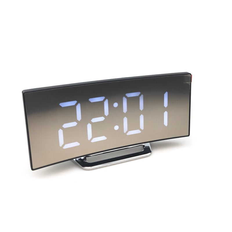 Horloge électronique courbe créative
