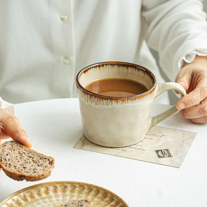 Mug en céramique rétro pour usage domestique