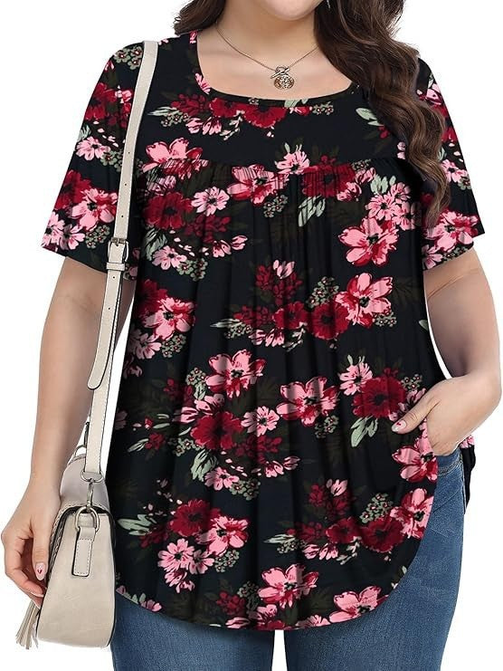T-shirt casual à col rond à manches courtes avec imprimé floral plus taille