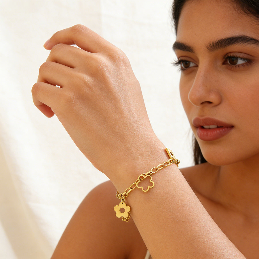 Femmes Multi Bracelet de Charme Fleur de Clover Hollow chanceux gravé Tag Paperclip Chaîne Or Si