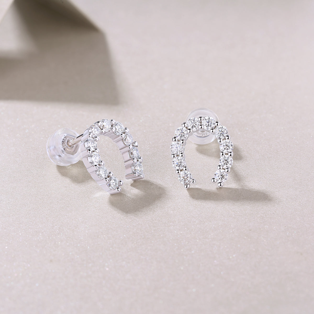 S925 Boucles d'oreilles de boucles de boucle en U en argent sterling