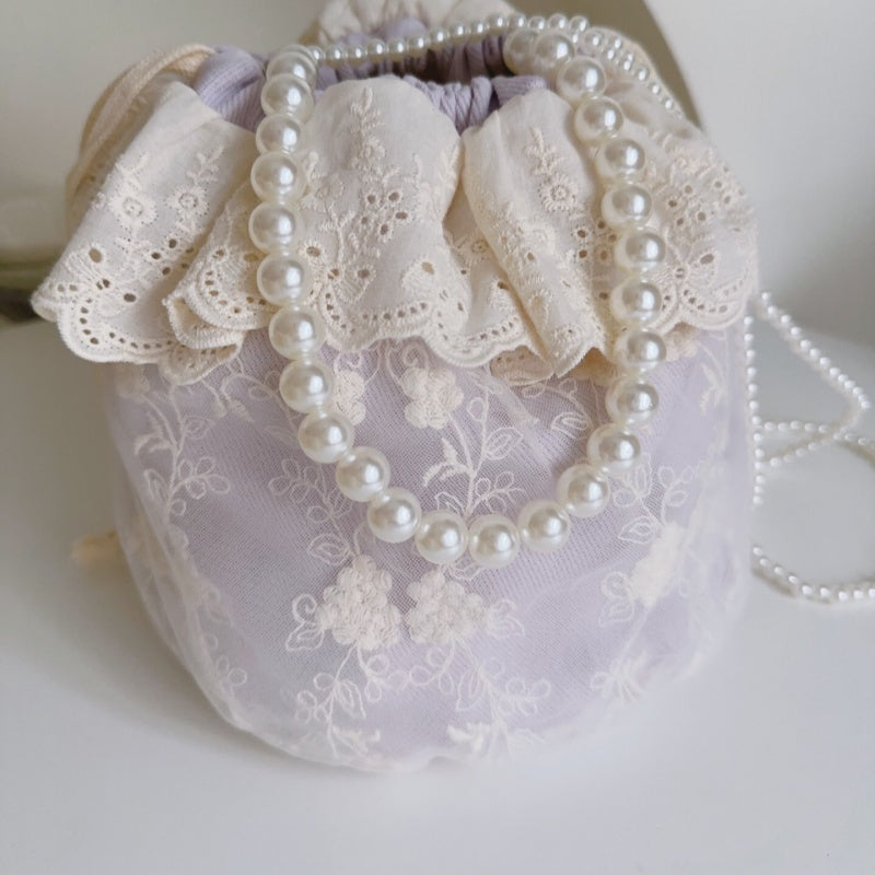 Dentelle avec sac à épaules en seau à chaîne perlée