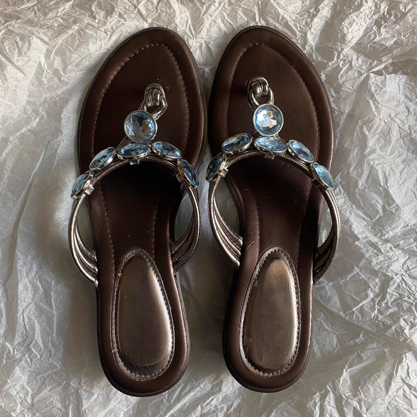 Un pas Slope Soled French Style Vintage Flip Flops