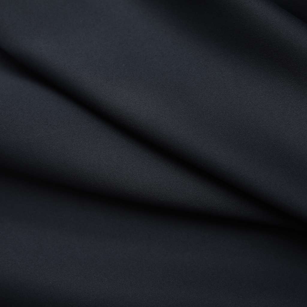 Rideaux noir avec crochets