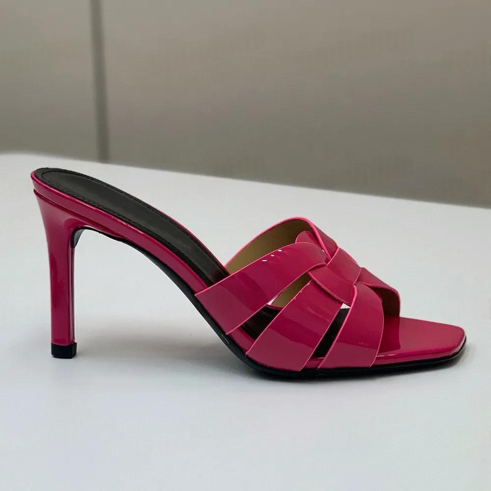 Niche Stiletto-heel femmes Versatile et mode en plein air Sandales