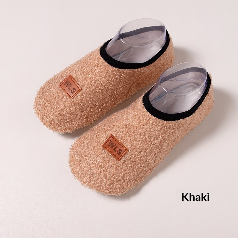 Chaussettes de sol doublées de polaires Chaussures et chaussettes intérieures non glissantes
