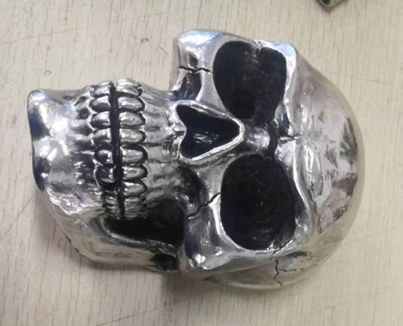 Décoration indépendante de phare de moto Station Skull