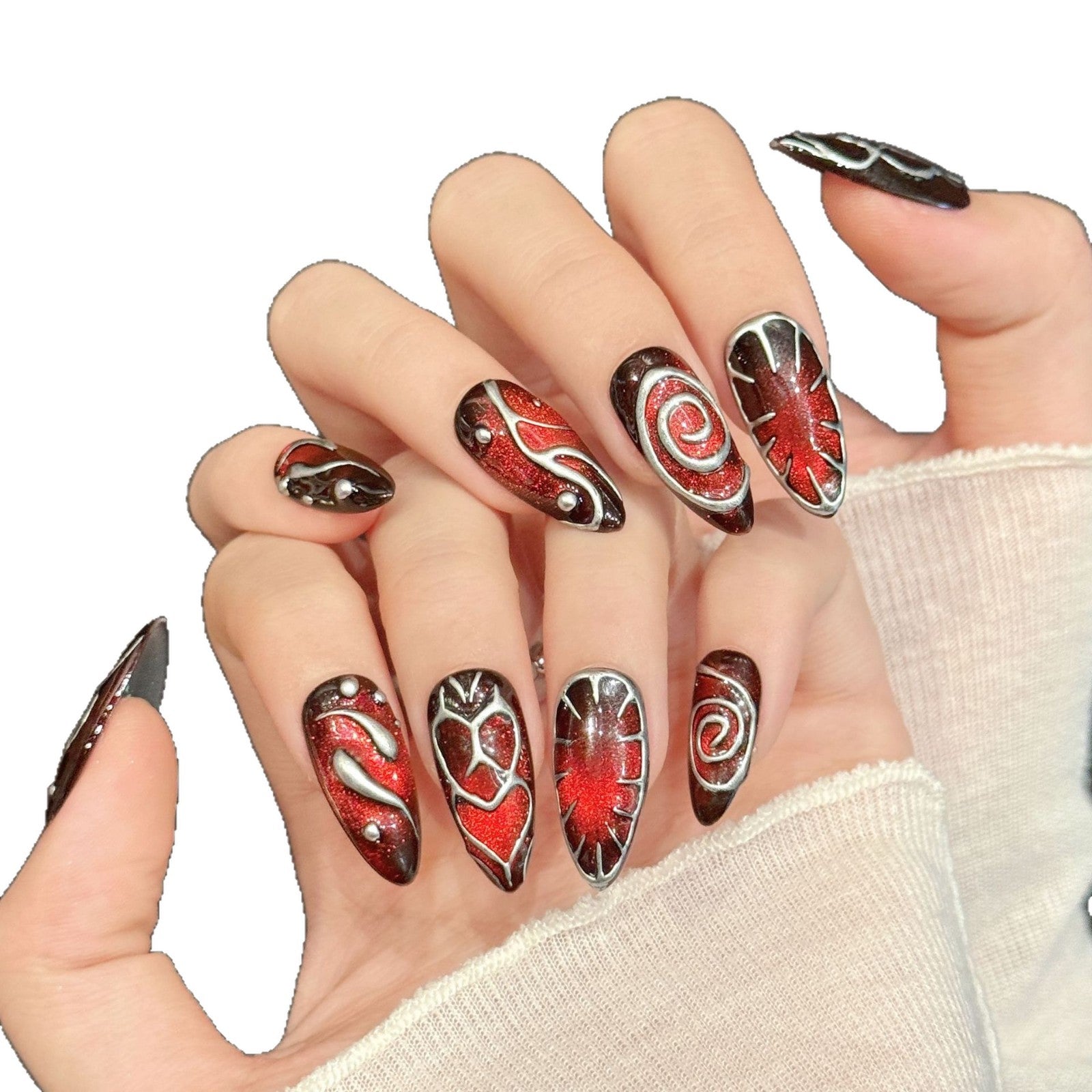 Red-brun Muted-vein 3D Nail Art cool et Edgy coeur modèle Tendance pièce fait main Et nous