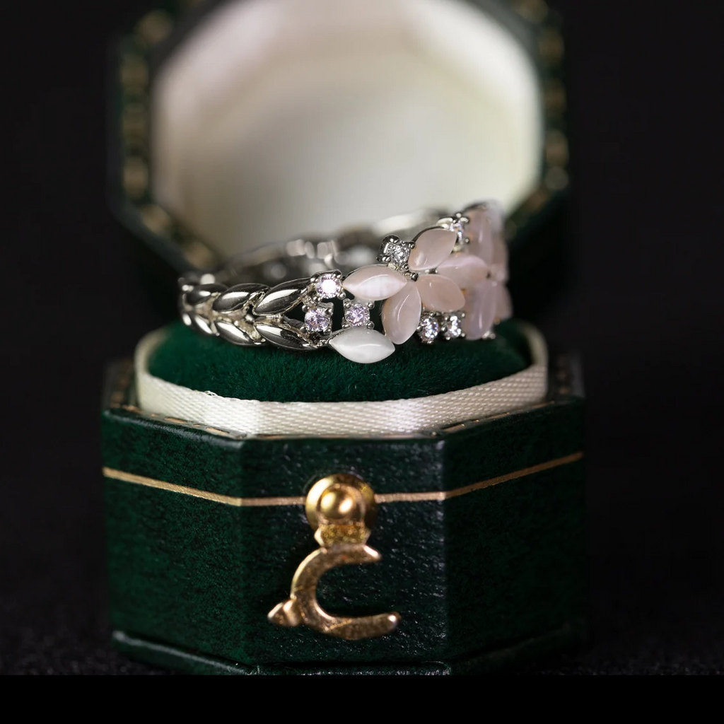 Bande florale de mariage pour les femmes Or 18K 14K S925 Silver Diamond Ring
