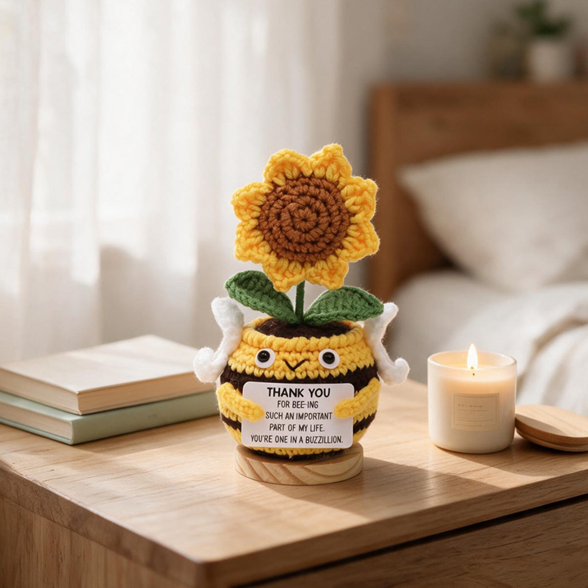 Crochet fait main Bee en forme de tournesol Pot ornement doux fil éternel Crochet Bloom Wit