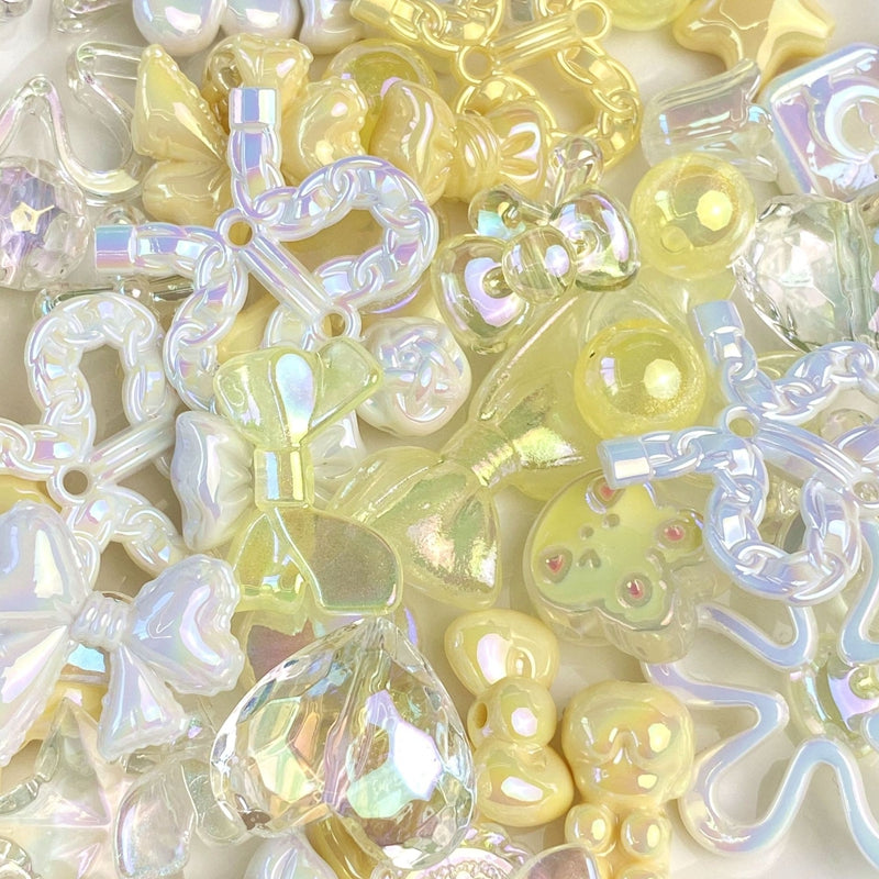 Perles acryliques plaquées UV mélangées