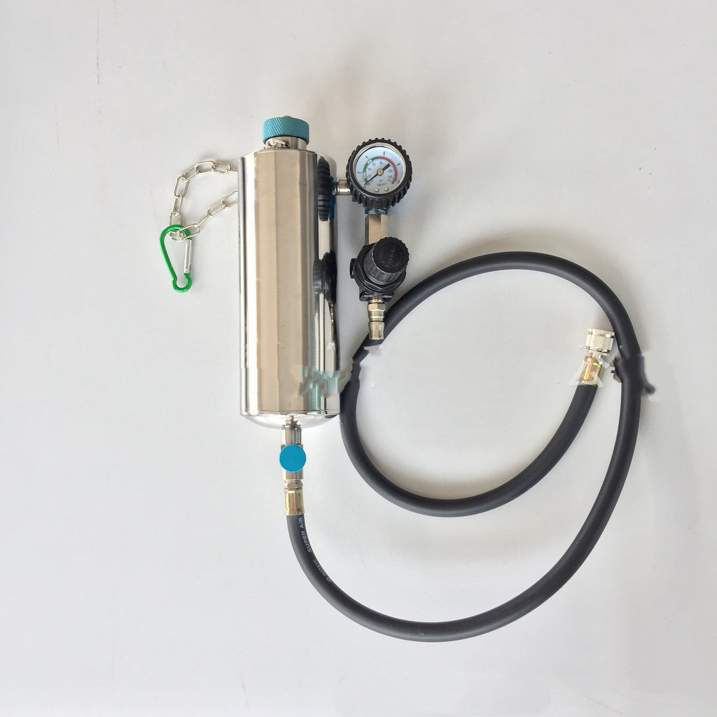 No-Disassembly Cleaning Car Drip Bottle Accessories