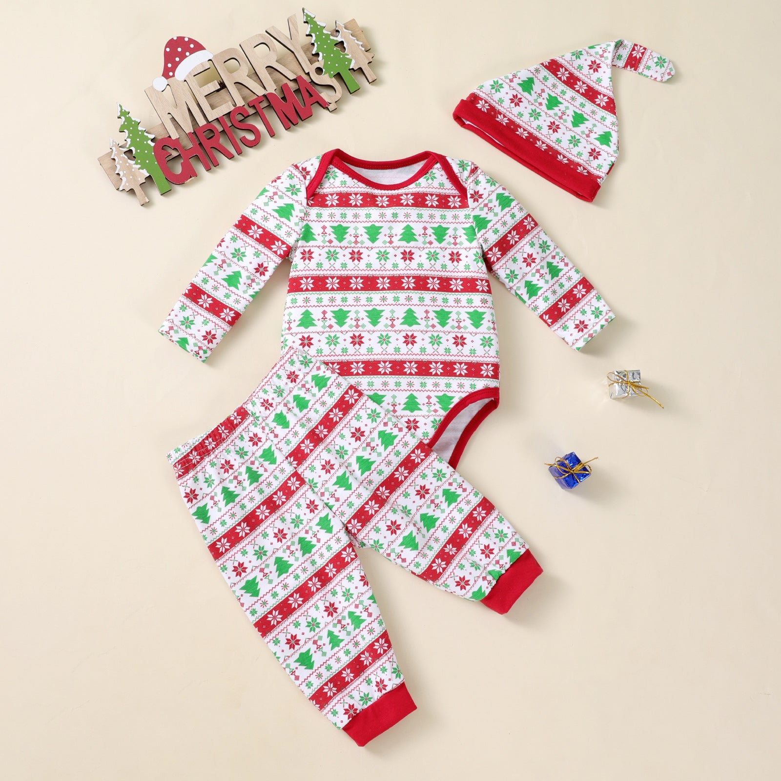 Chapeau de pantalons à manches longues imprimé arbre de Noël