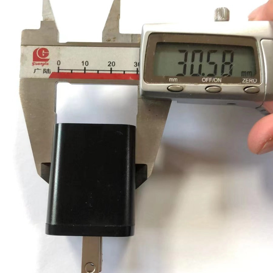 Adaptateur de charge intelligent pour chargeurs de téléphones portables