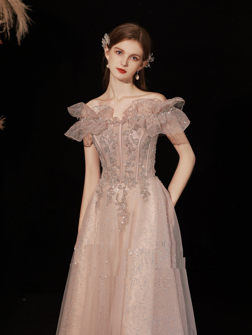 Robe de dîner pour femmes hors épaule