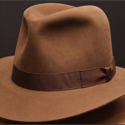 Chapeau en laine denim avec un large bord et Bow