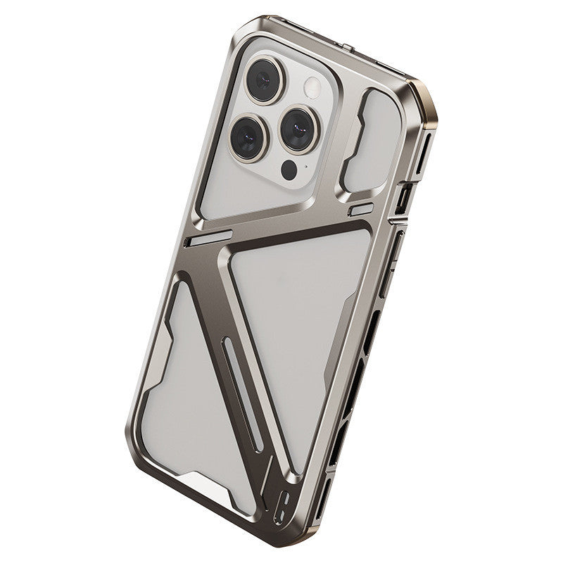 Étui de téléphone à dissipation de chaleur Hollow résistant à la chute en alliage de titane pour hommes
