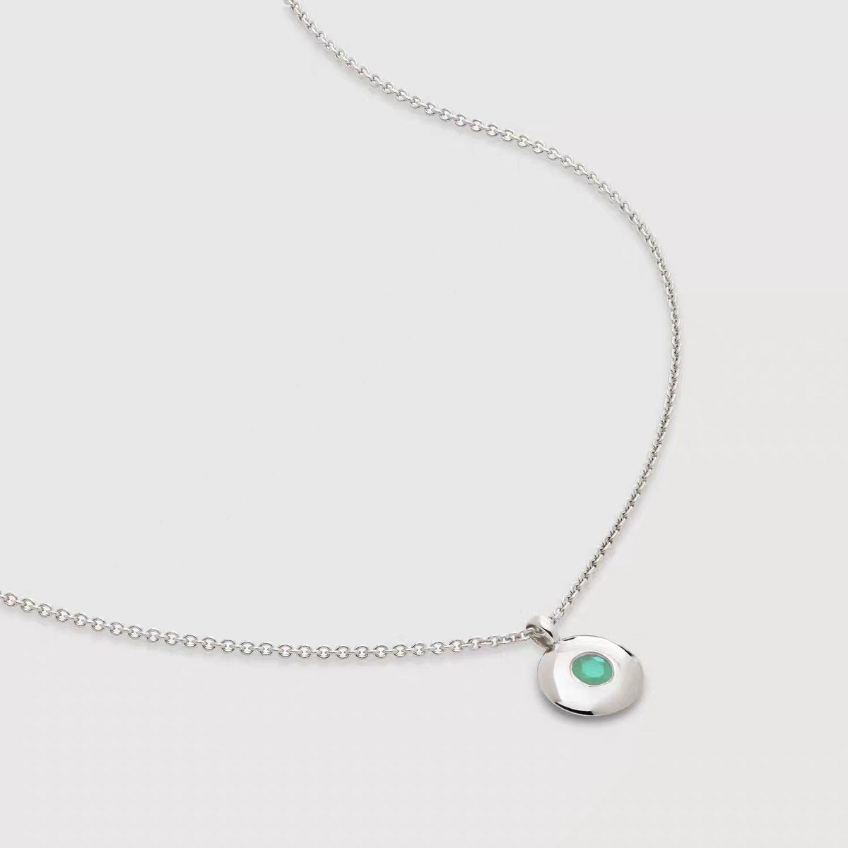 Collier de collier en pierre de naissance rubis et polyvalent fait avec des pierres gemmes naturelles