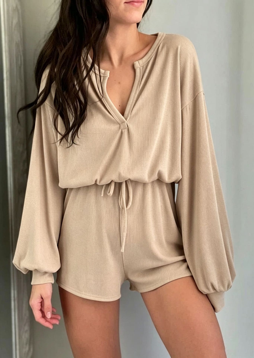 Les femmes perdent le haut occasionnel et le short ensemble de deux pièces