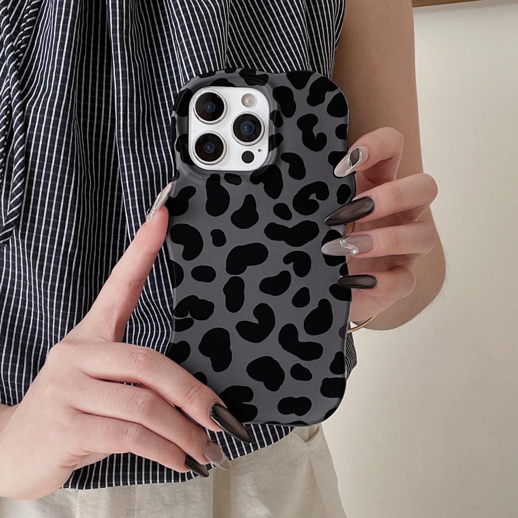 Cas de téléphone haut de gamme Leopard