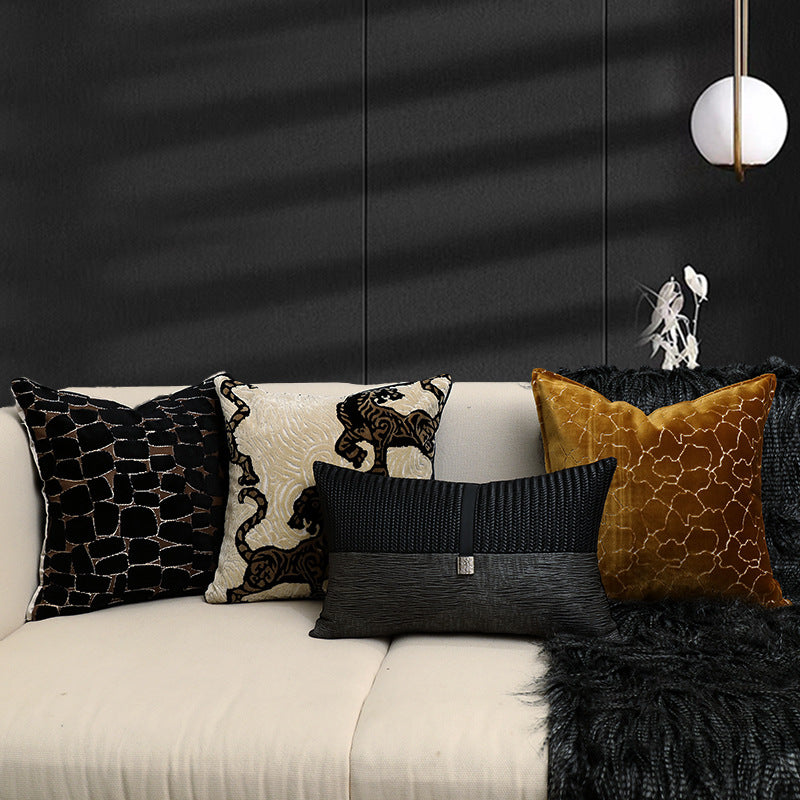 Chambre d'échantillons haut de gamme Meublé doux Coussin pointu et oreiller lancer