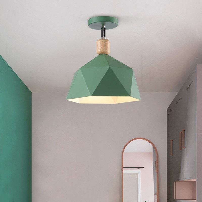 Plafond lumineux pour le placard et le balcon