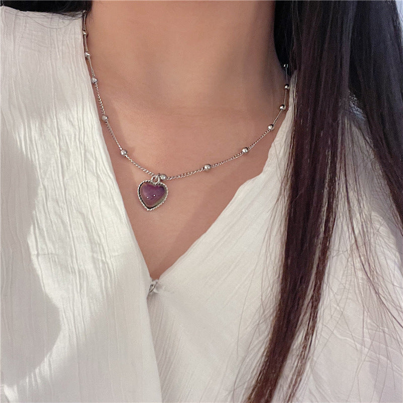 Collier en acier au titane thermochromique en forme de cœur pour femmes
