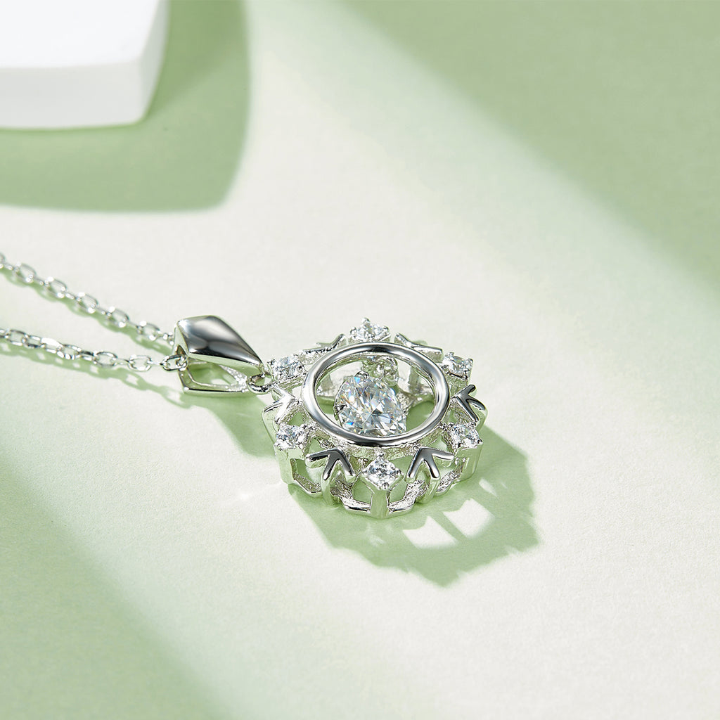 S925 Argent Sterling 0.5ct D Couleur VVS1 Moissanite Lac de neige Collier 45cm Platine plaqué