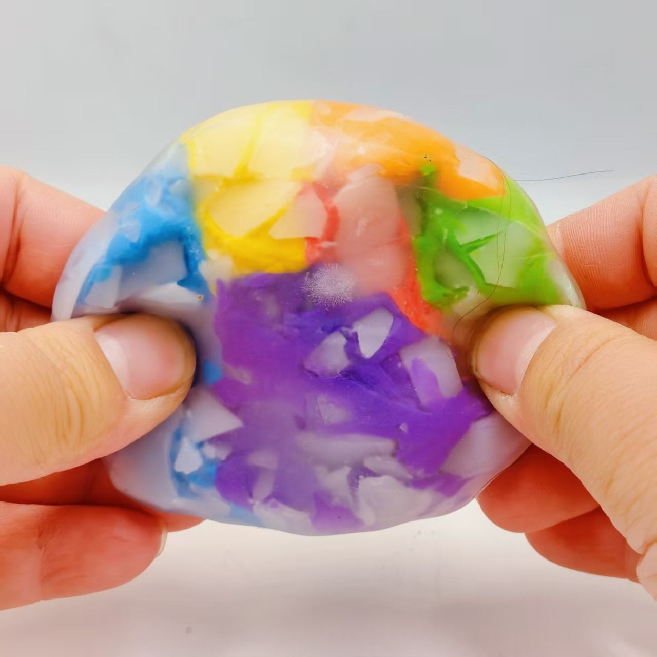 Chocolat foncé Crunchy Ball Stress-Relief Squeeze Toy