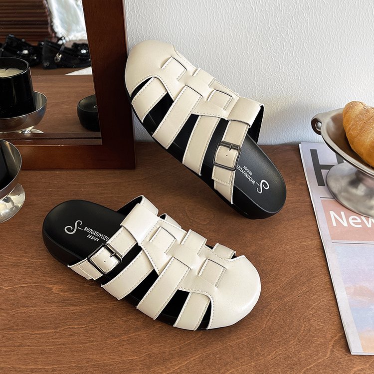 Pantoufles pour femmes de style français
