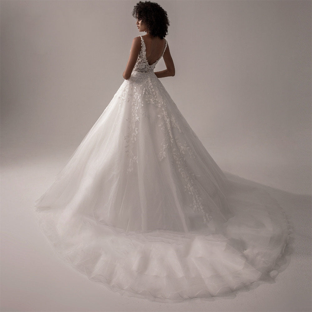 Robe de mariée principale mince coupe de queue de voyage