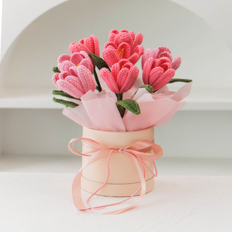 Seau de tulipe tricoté à la main